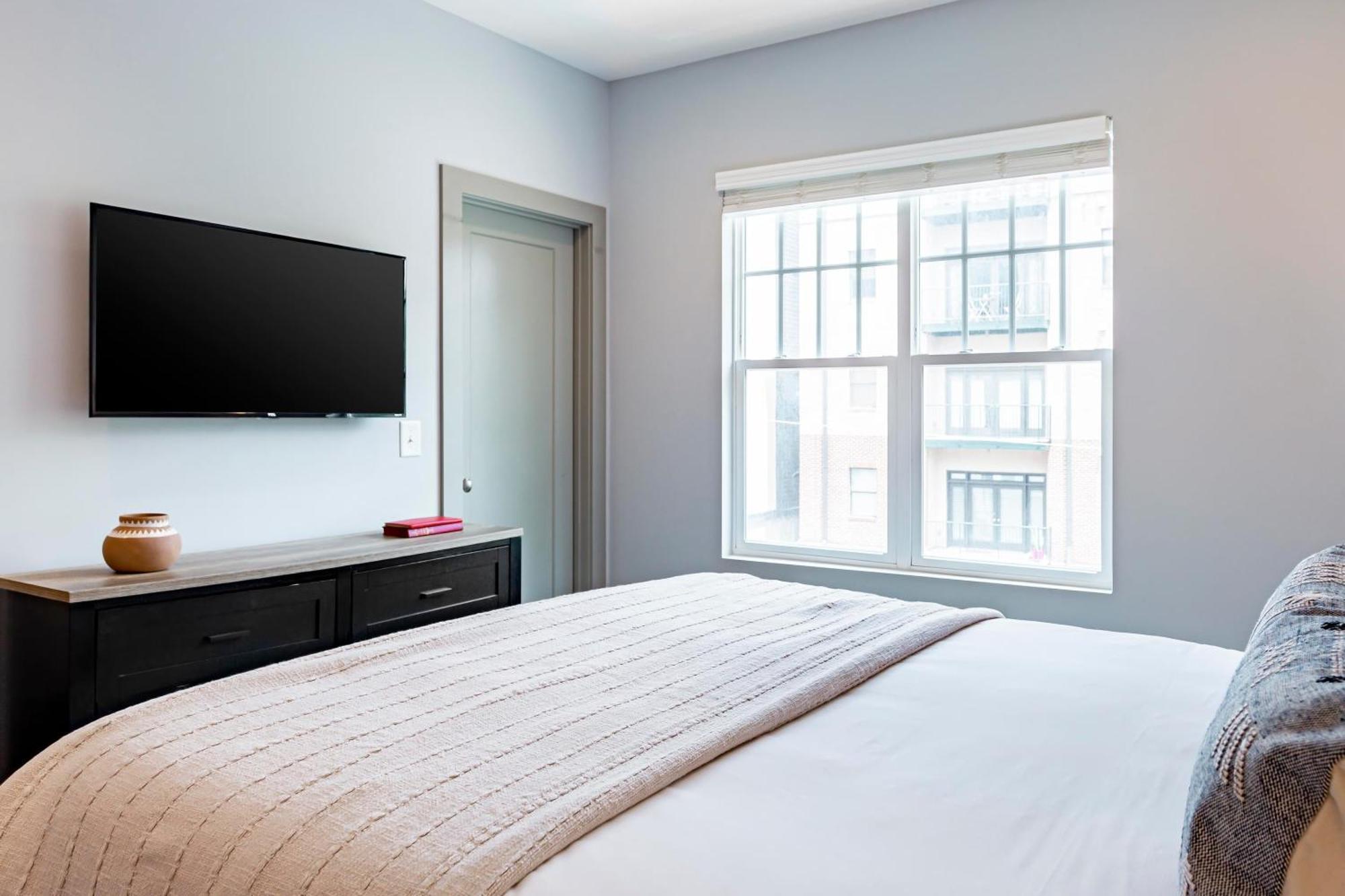 Waverly By Avantstay Nashville-Inspired Townhome W Luxury Kitchen Pool Table Extérieur photo