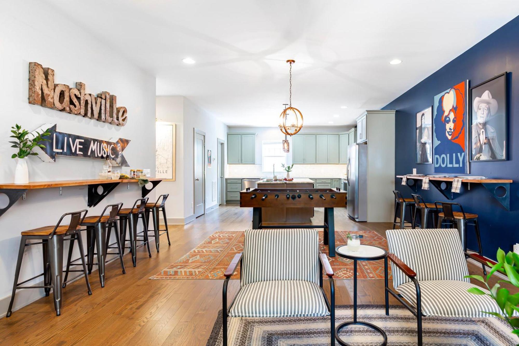 Waverly By Avantstay Nashville-Inspired Townhome W Luxury Kitchen Pool Table Extérieur photo